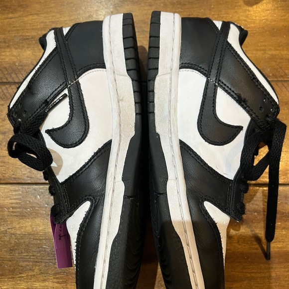 Nike Kids Black and White Sneakers - Picture 3 of 7